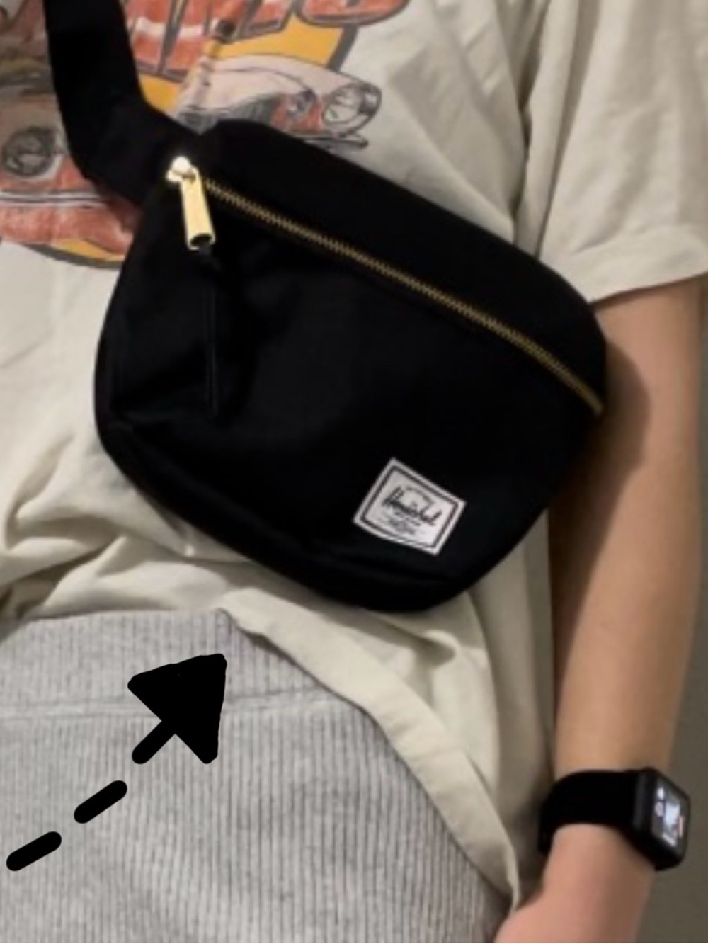 MAKE AN OFFER - HERSCHEL Supply Company Fifteen Black Belt Bag Fanny Waist Pack